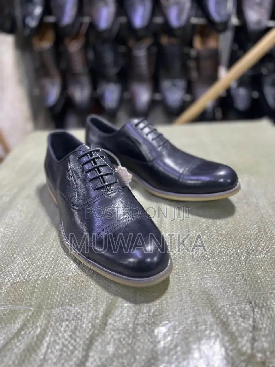 Men's Classic Cap-Toy Race-Up Formal Leather-Shoe Black