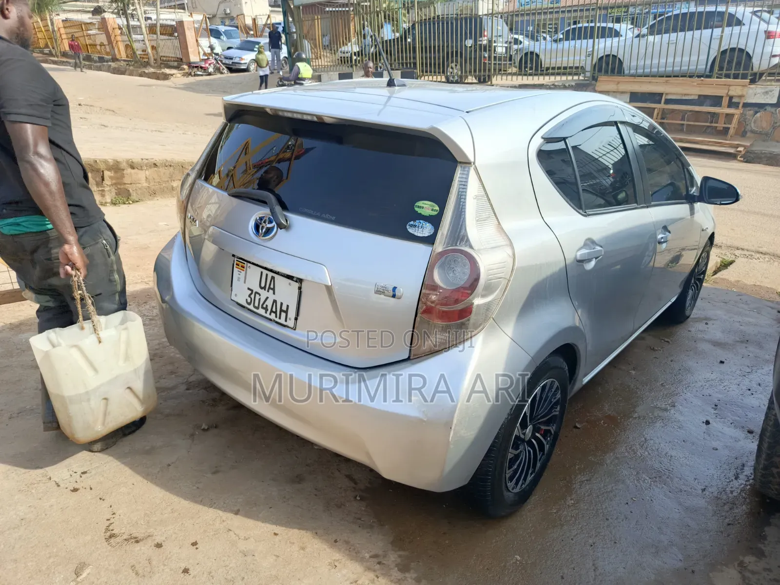 Toyota Aqua 2011 Silver