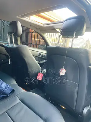 Mercedes-Benz E300 2009 Silver