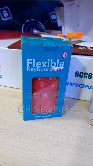 Flexible Roll-Up Silicone Keyboard – Portable, Waterproof, Silent