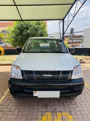 Isuzu D-MAX 2007 White