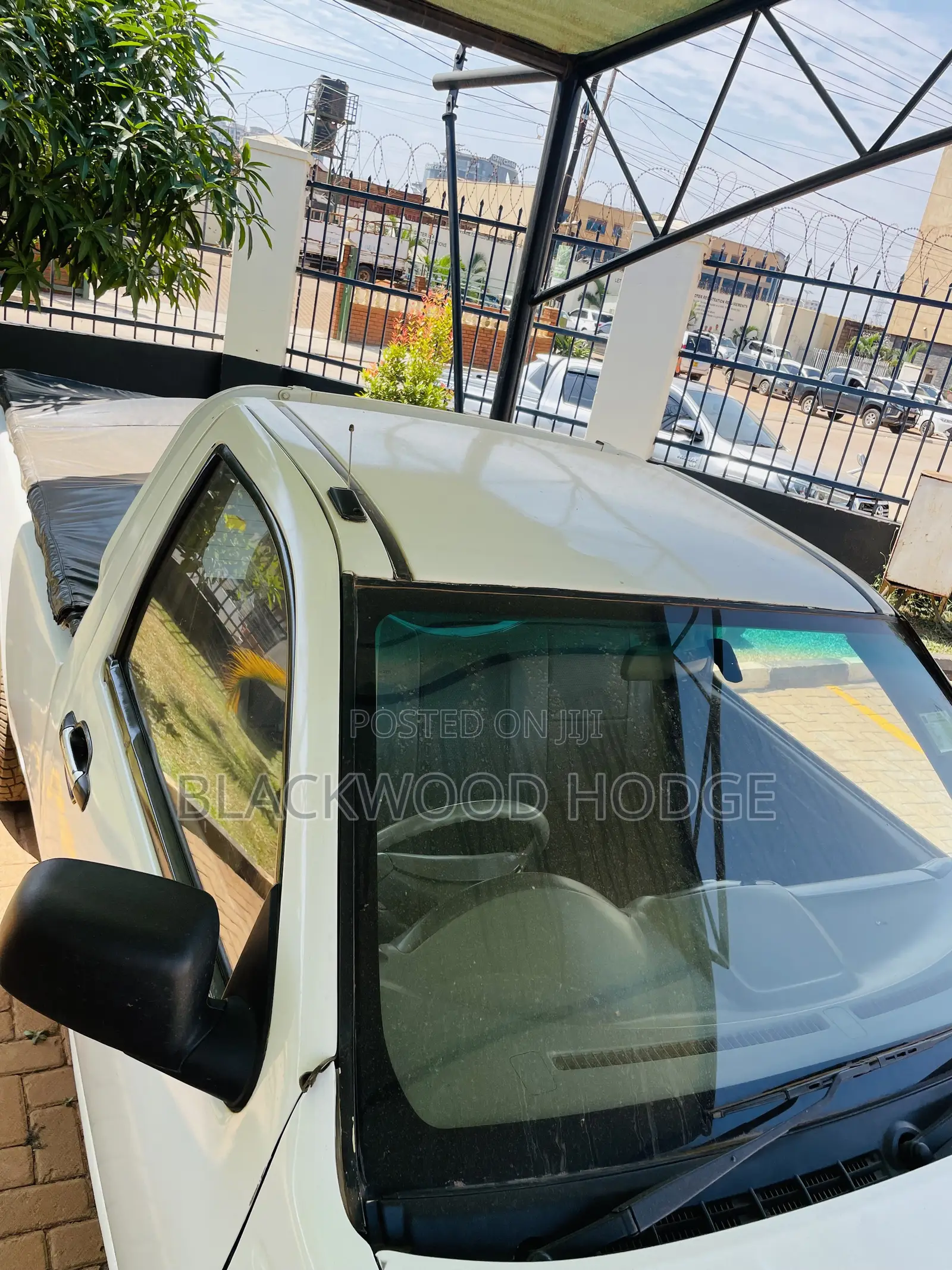 Isuzu D-MAX 2007 White
