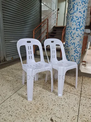 Wishbone Plastic Chairs Plastic Chairs
