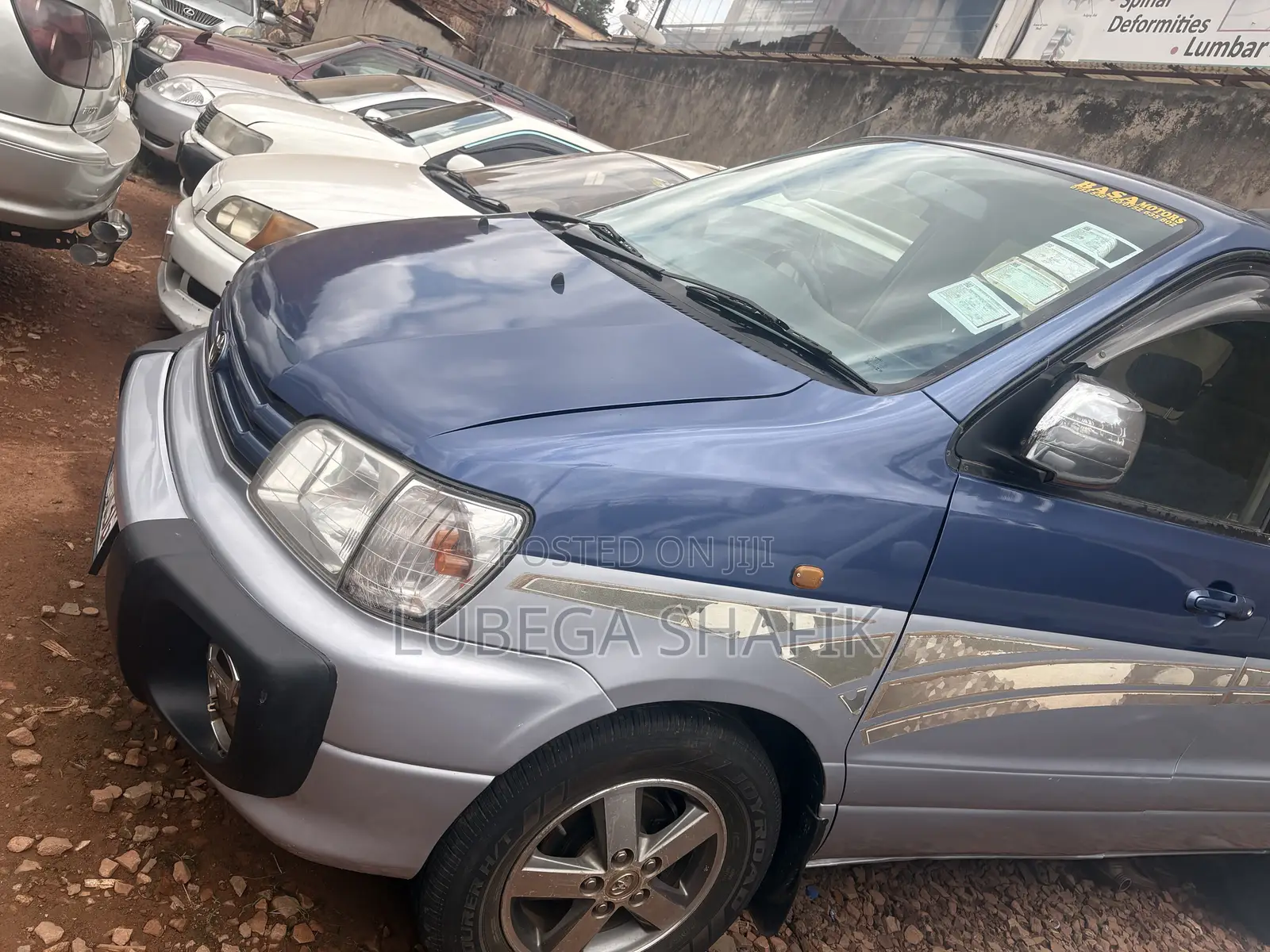 Toyota LiteAce Noah 2000 Blue