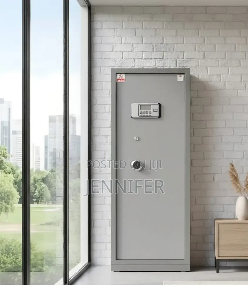 Heavy-Duty, Fireproof High-Security Steel Safe