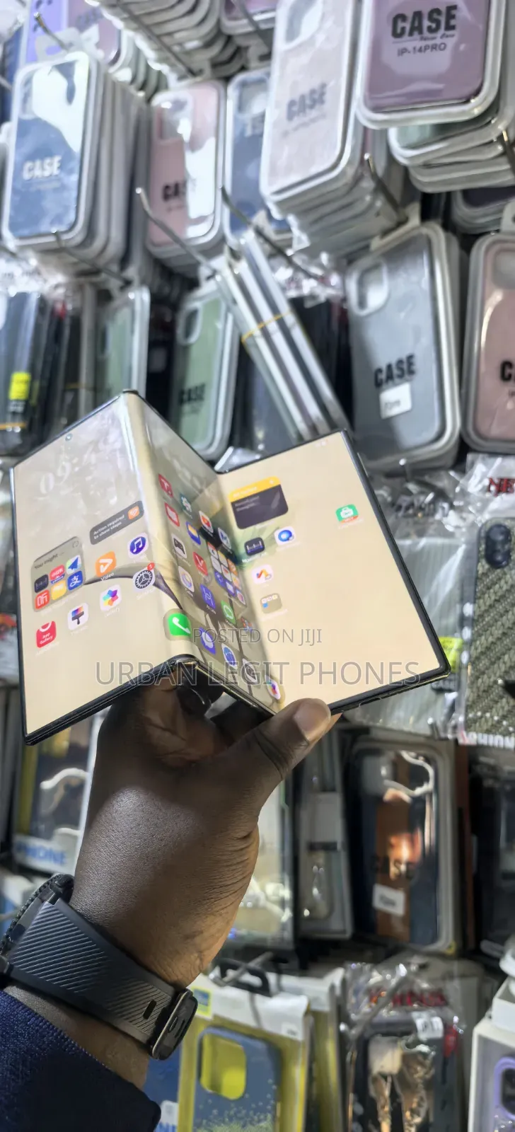 Huawei Mate XT Ultimate Design 1 TB Black