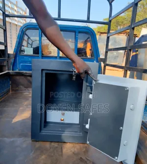 100kgs Safe Box 60cm X 40cm