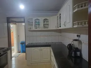 Furnished 6bdrm Maisonette in Bunga Classic, Central Division for rent