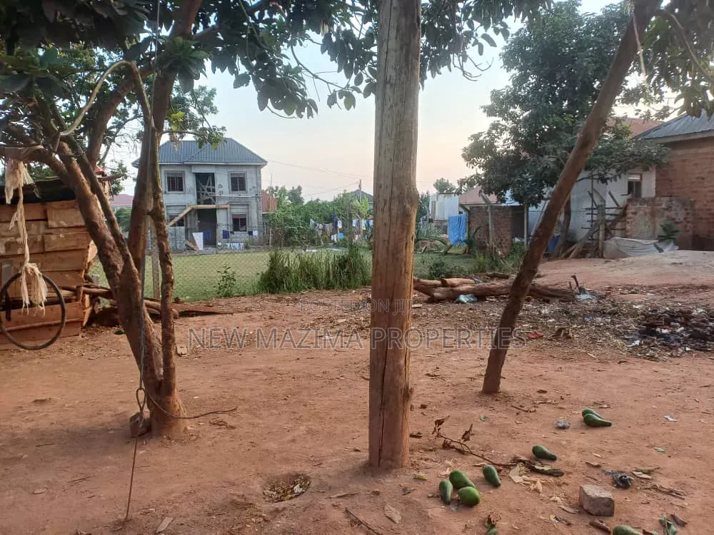 Affordable Beautiful Plot on Quicksale After Munyonyo Near Kazi Beach