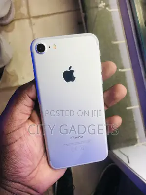 Apple iPhone 7 32 GB White