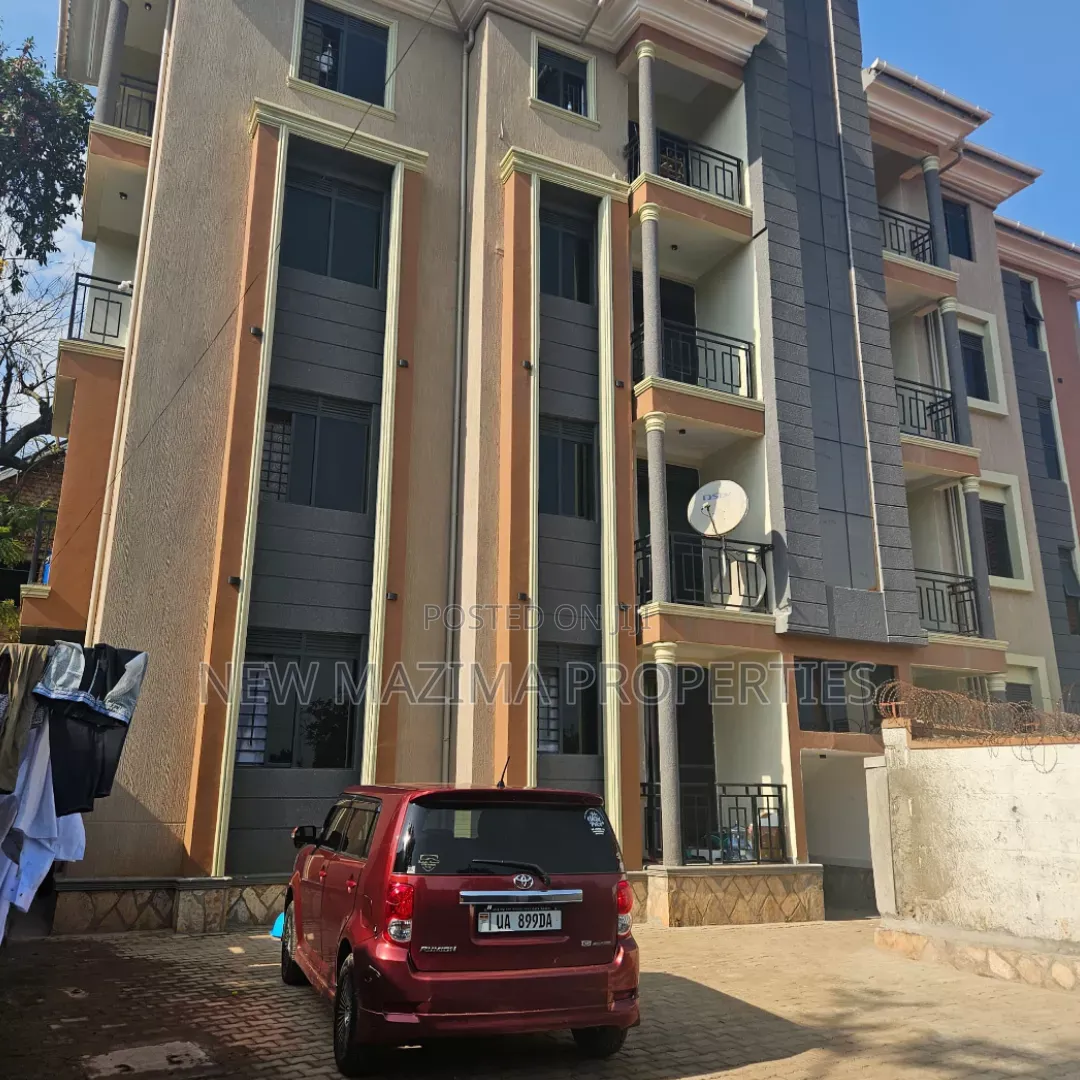 6bdrm Block of Flats in Kansanga Heights, Central Division for sale