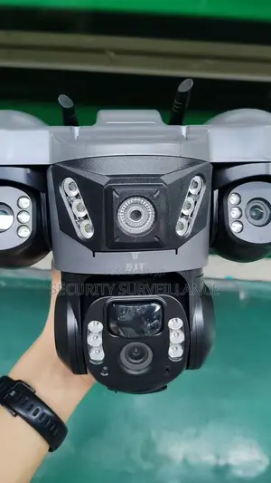 3 Lens/ Triple Lens Solar 4g Camera Monitored on Phone