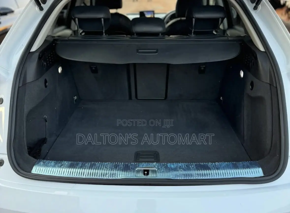 Audi Q3 2.0 TFSI 180hp 2017 White