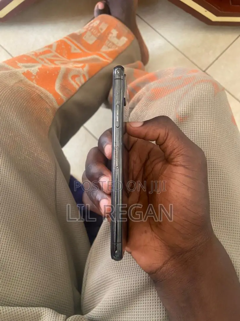 Apple iPhone X 256 GB Black
