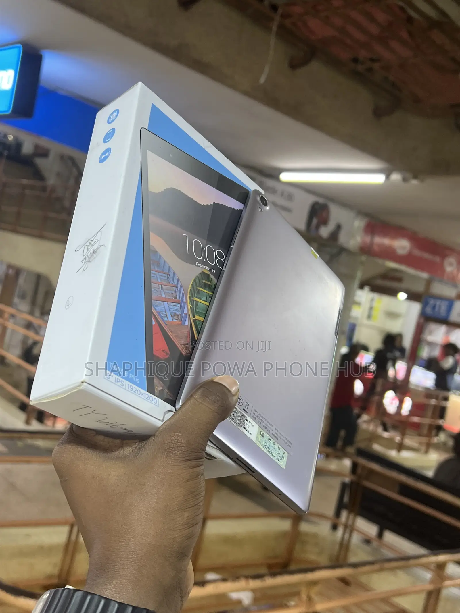 New Lenovo Tab 8 64 GB Silver