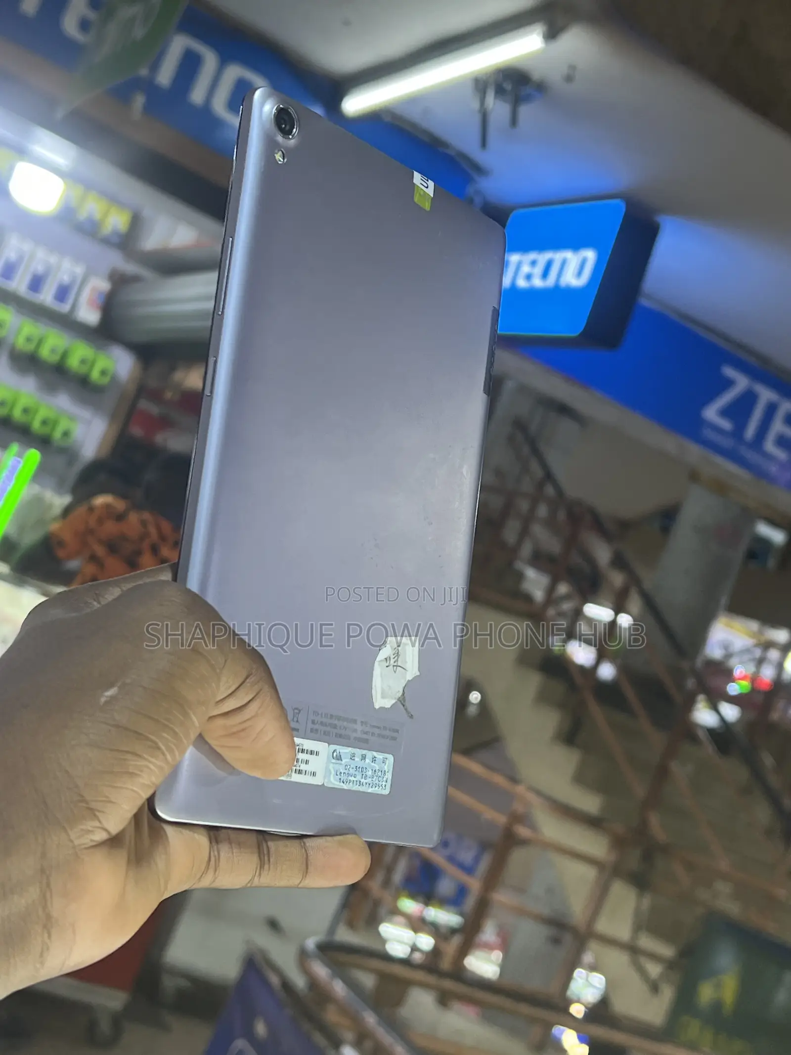 New Lenovo Tab 8 64 GB Silver