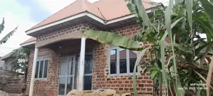 3bdrm House in Buloba Town, Central Division for sale