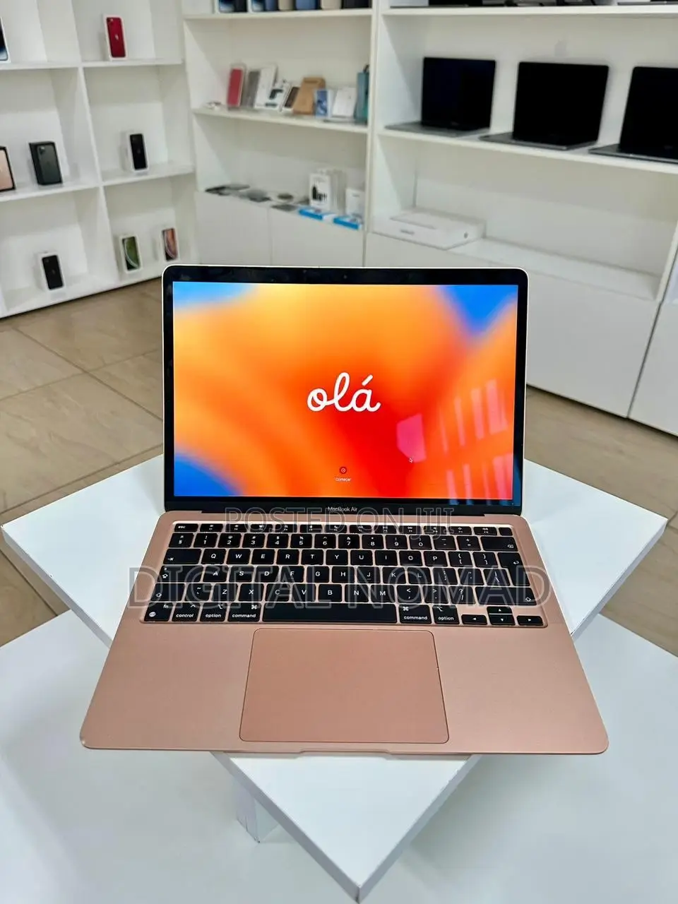 Laptop Apple MacBook Air 2020 M1 16GB Apple M1 SSD 256GB