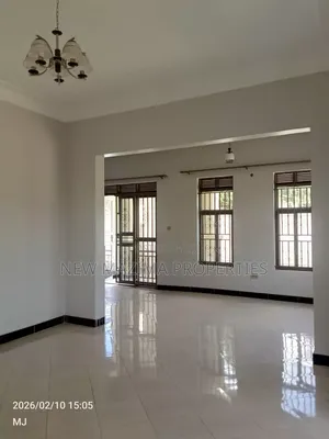 4bdrm Bungalow in Mengo Masanafu, Central Division for sale