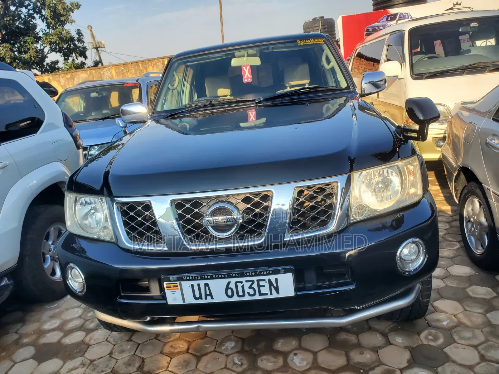 Nissan Patrol 2012 Black
