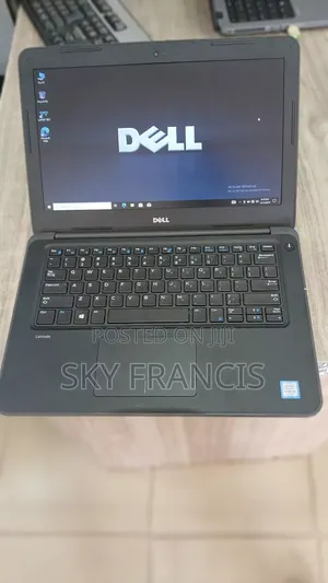 Laptop Dell Latitude 3380 8GB Intel Core i3 HDD 500GB