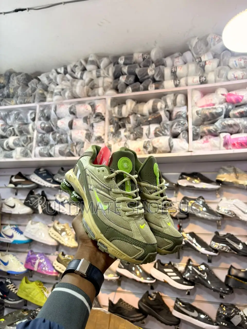Nike Airmax Shox Supreme