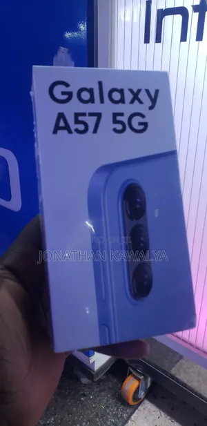 New Samsung Galaxy A57 128 GB Gold