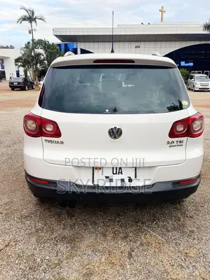 Volkswagen Tiguan 2012 White