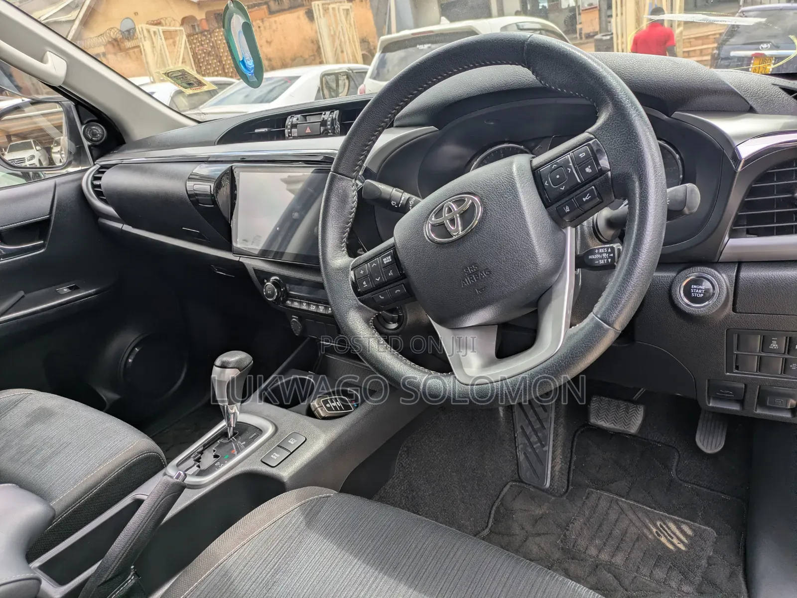 Toyota Hilux 2021 Gray