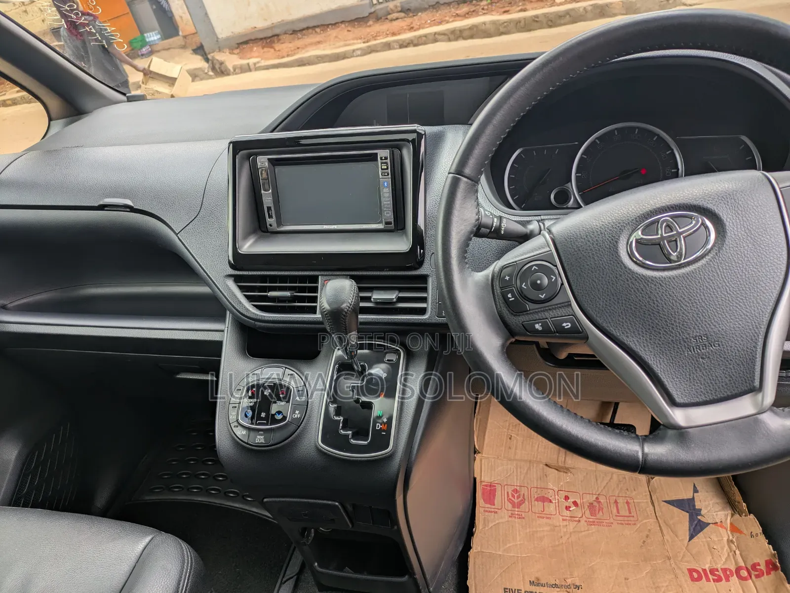Toyota Noah 2015 Black