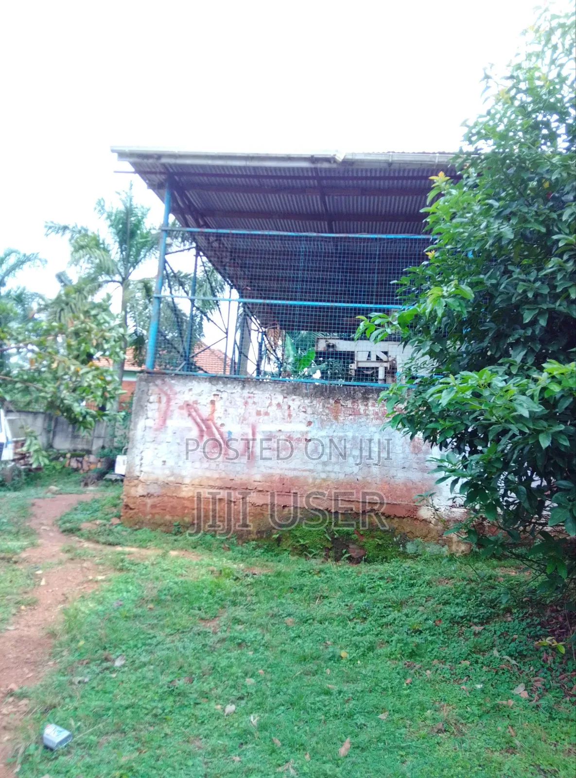 Commercial Property For Rent Garage Or Storage Space / Workshop Etc