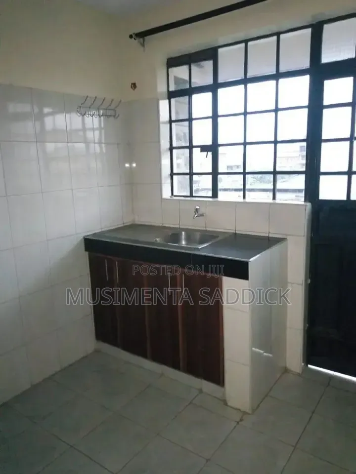 3bdrm Duplex in Gods Plan Properties, Makindye for rent