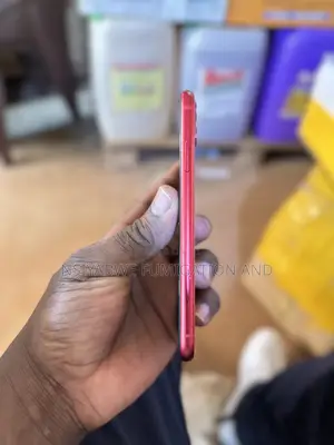 Apple iPhone 11 64 GB Red