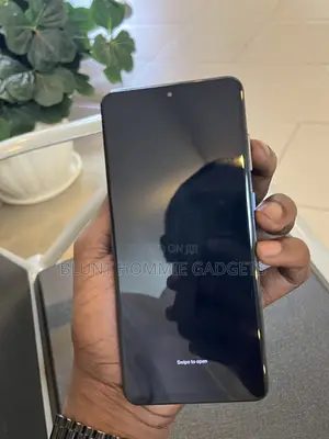 Samsung Galaxy S20+ 128 GB Black