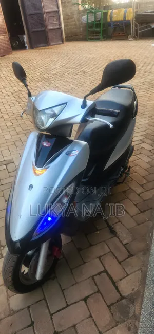 Kymco Xciting 2012 Silver