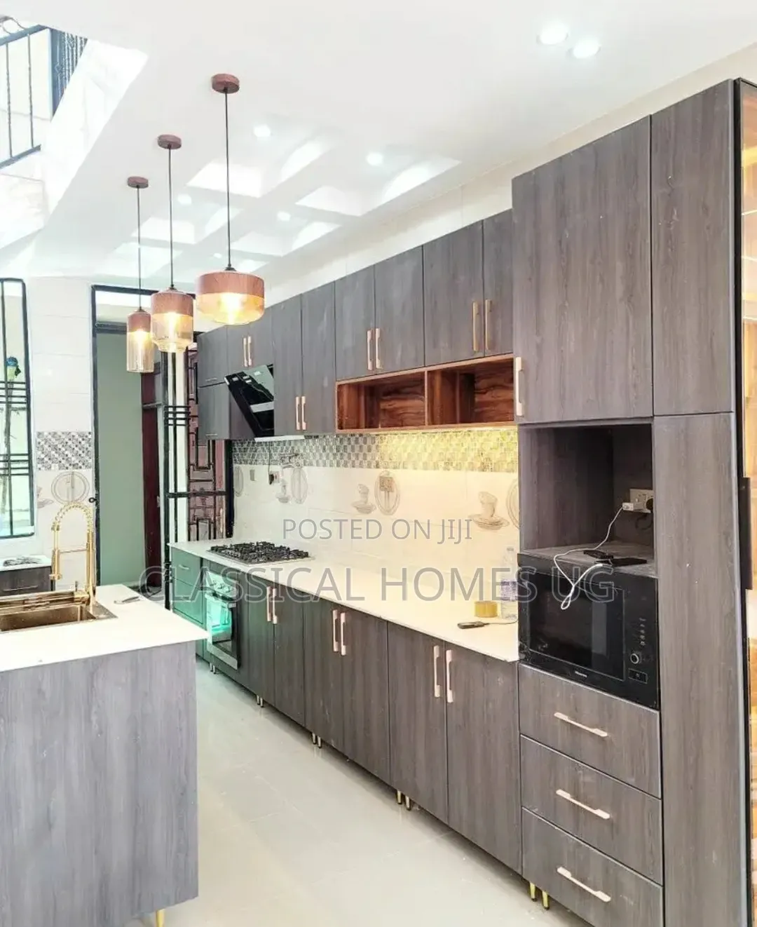 5bdrm Duplex in Kira, Central Division for rent