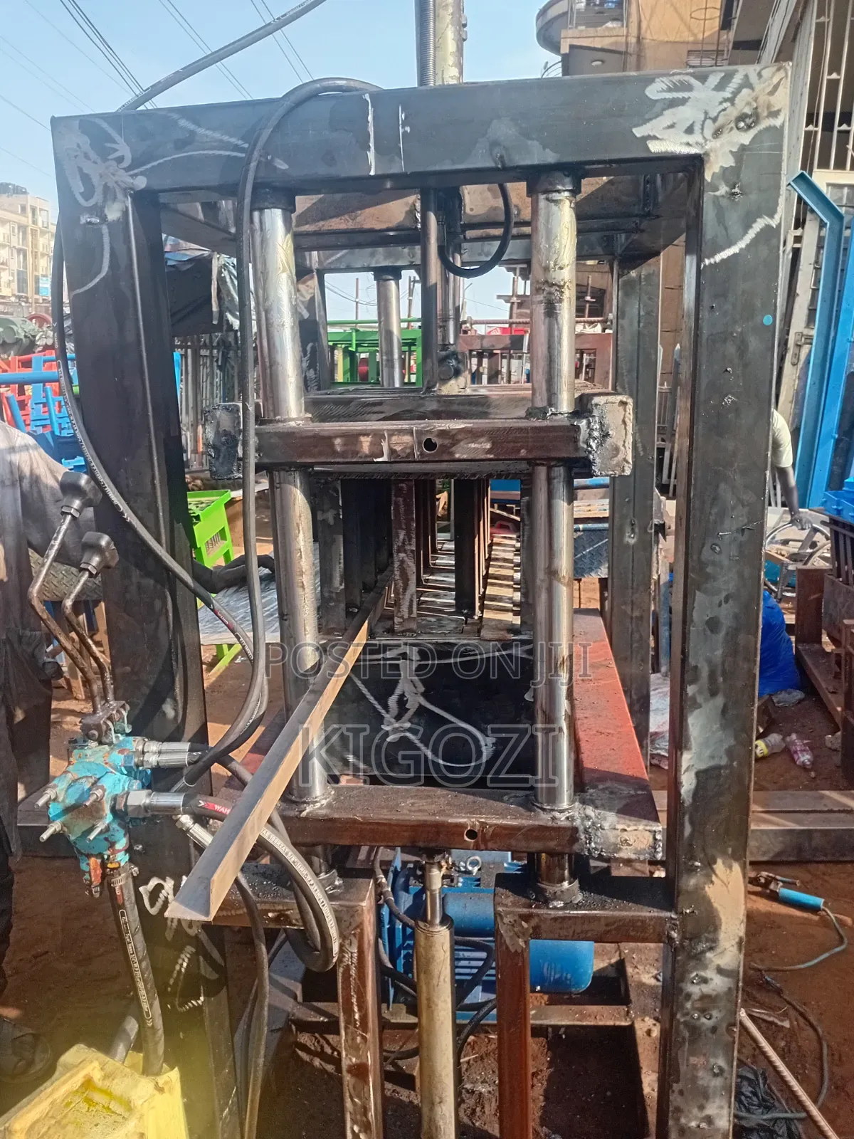 Highdrolic Brick Making Machine