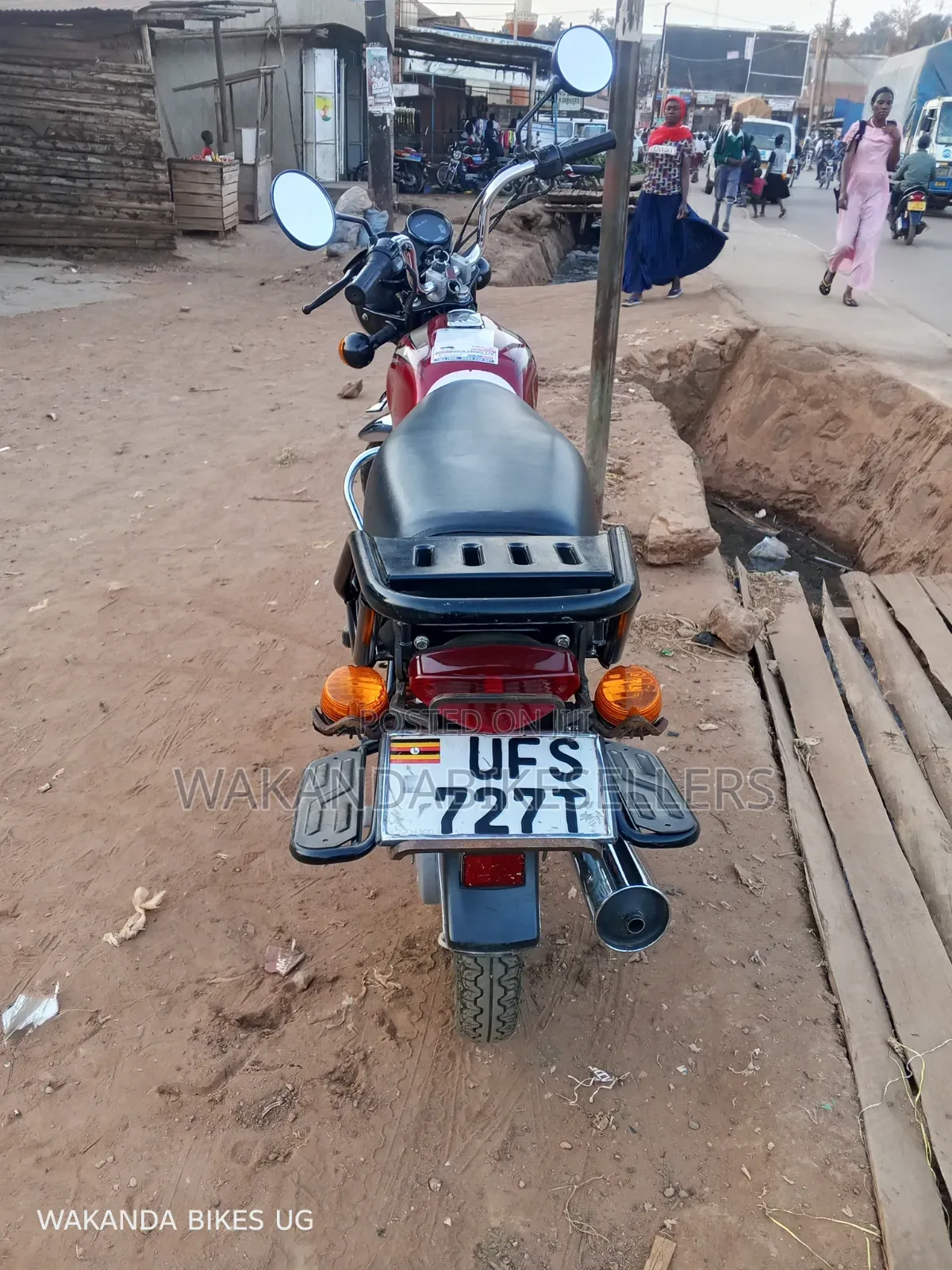 Bajaj Boxer 100 2023 Red