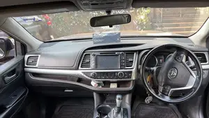 Toyota Kluger 2017 Gray