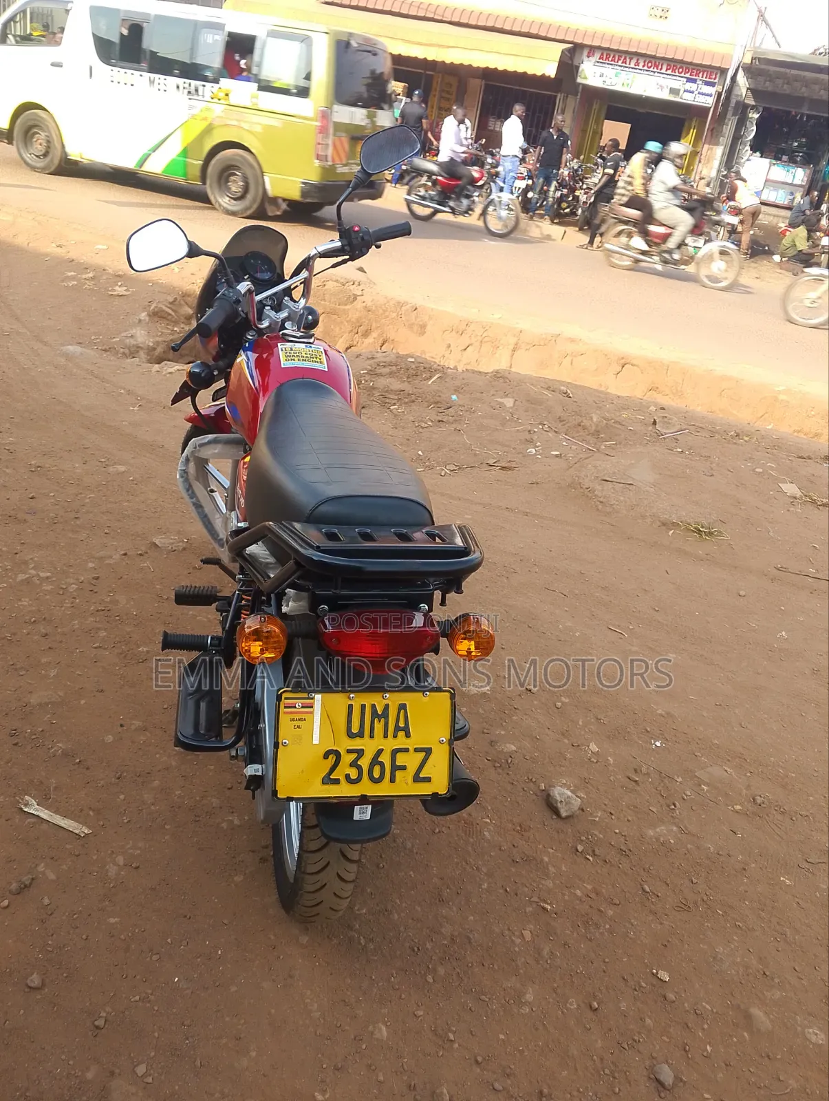 Bajaj CT 125X 2026 Red