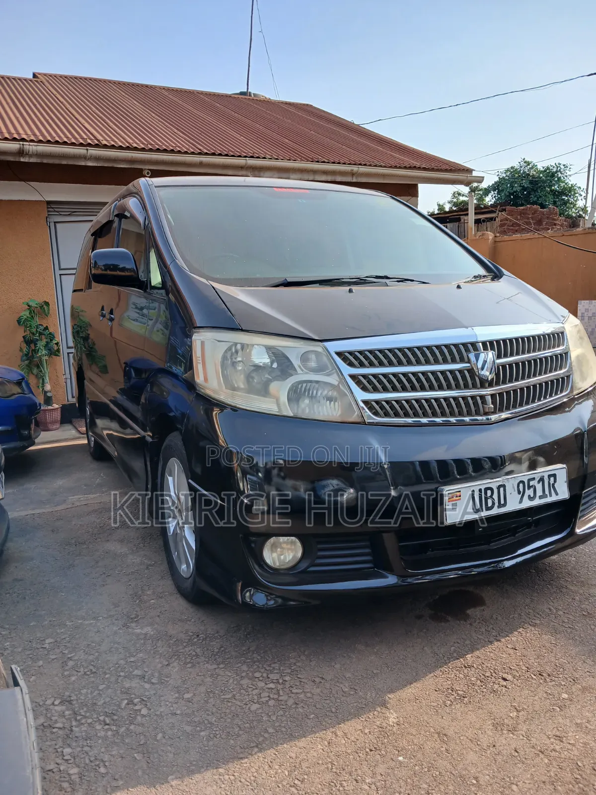 Toyota Alphard 2005 Black