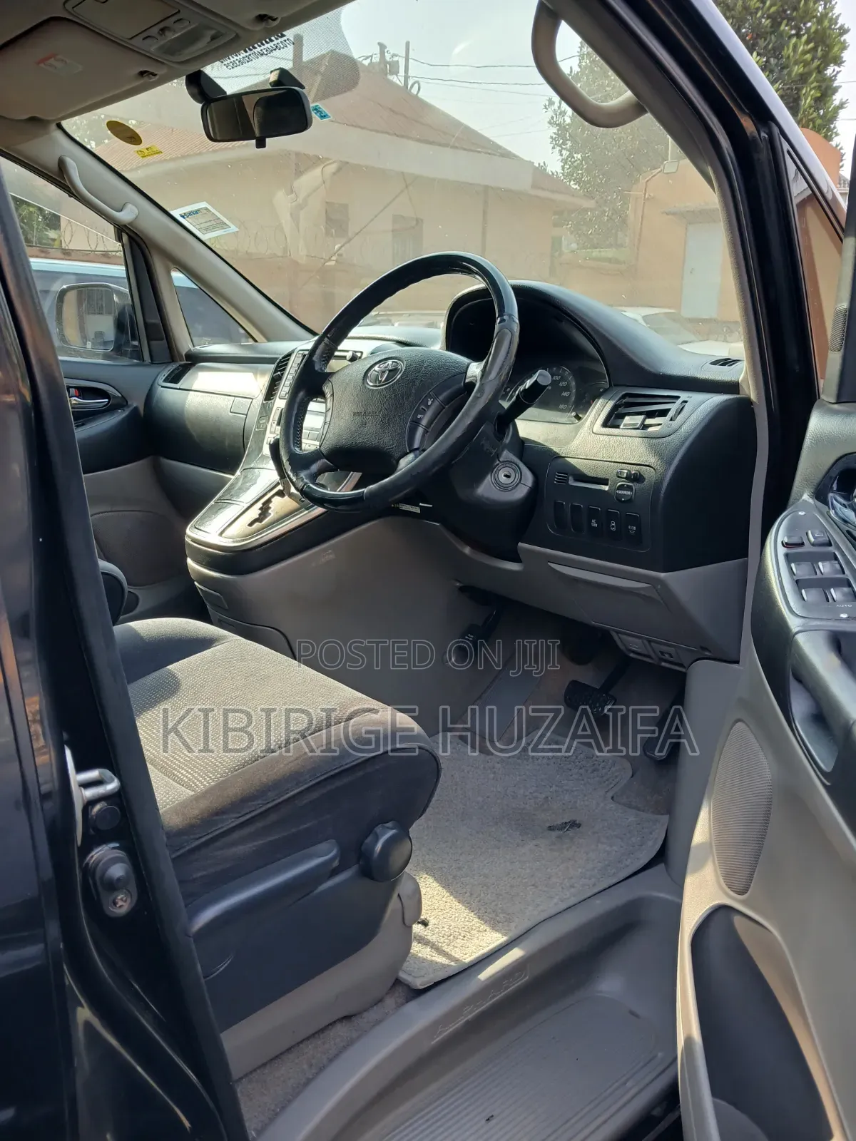 Toyota Alphard 2005 Black