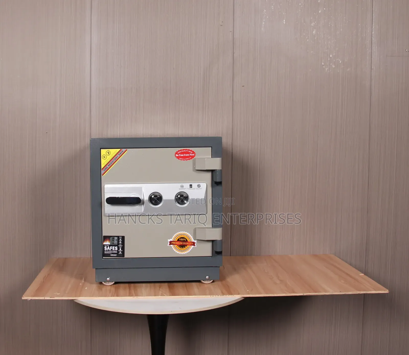 Fire-resistant Security Safe