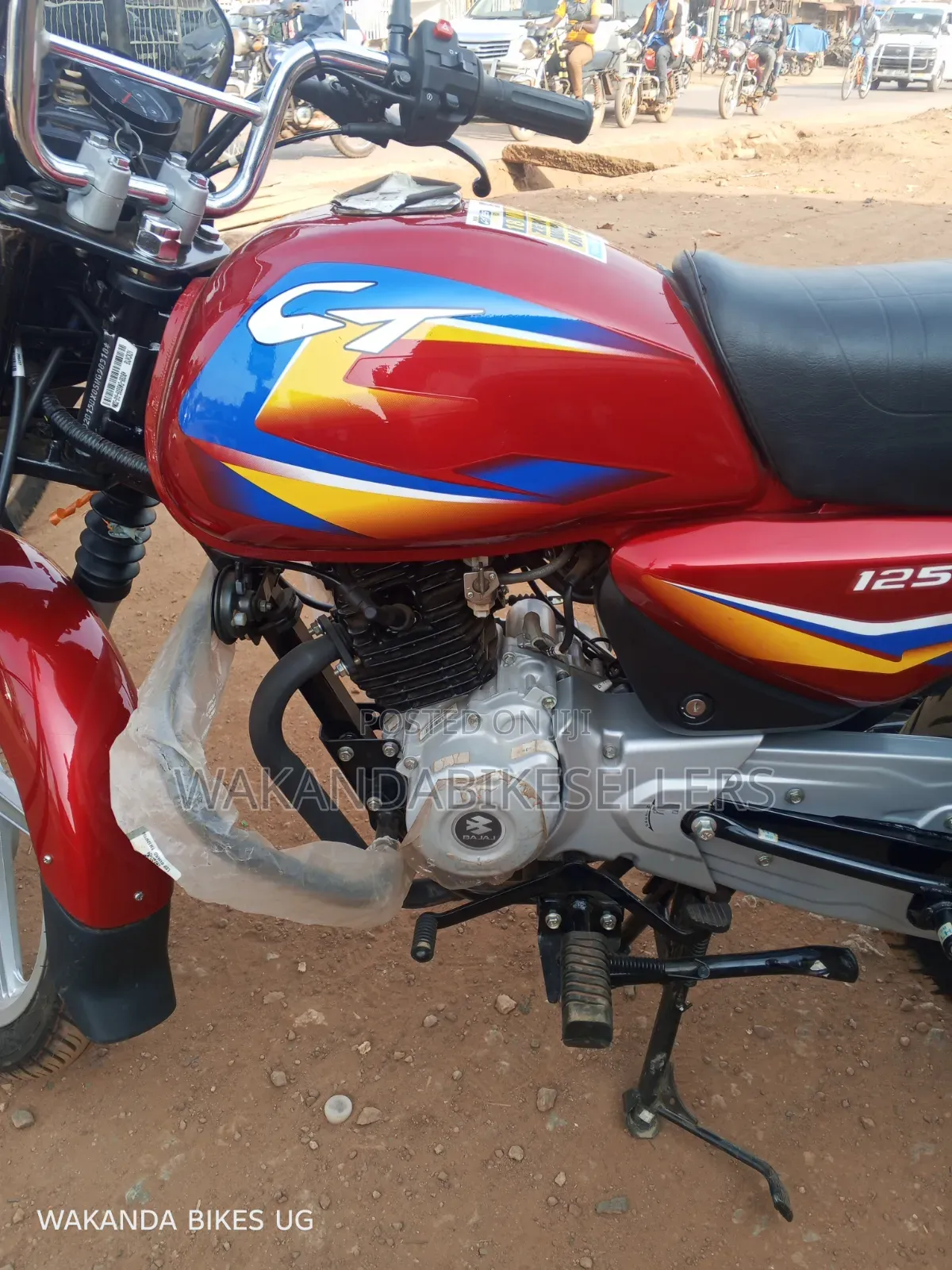 New Bajaj Boxer 125 2026 Red