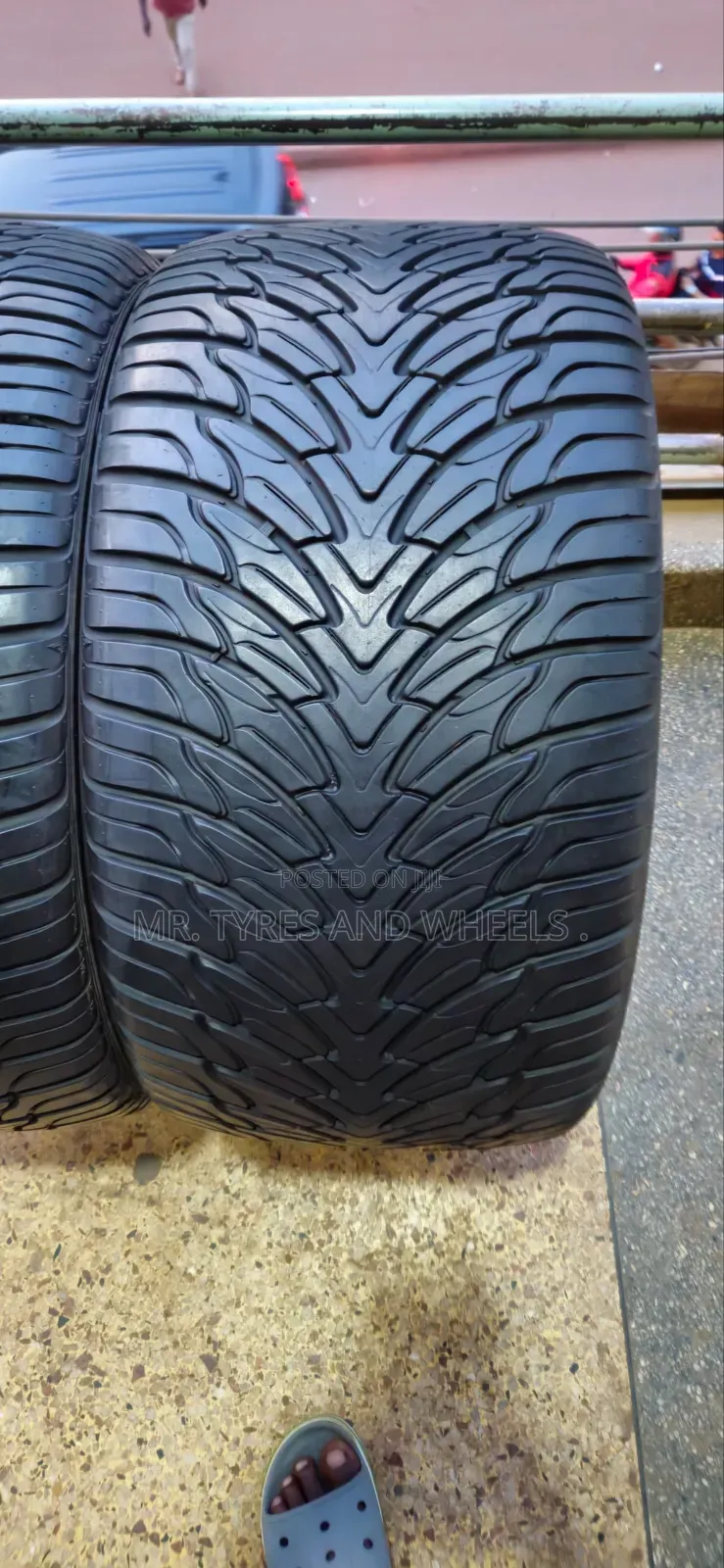 315 35 R20 Made N Taiwan  but Very Original Tires but Only 2pieces