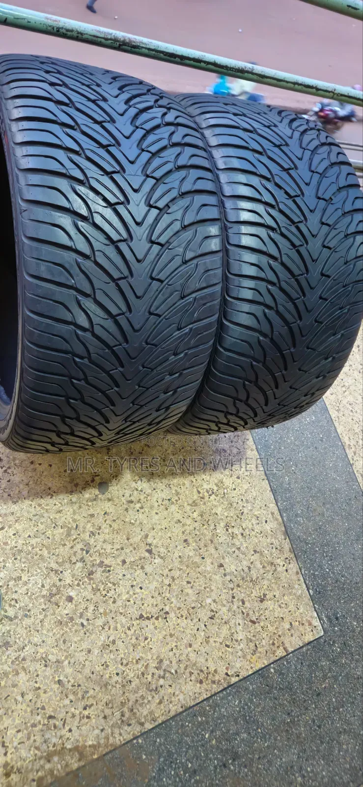 315 35 R20 Made N Taiwan  but Very Original Tires but Only 2pieces