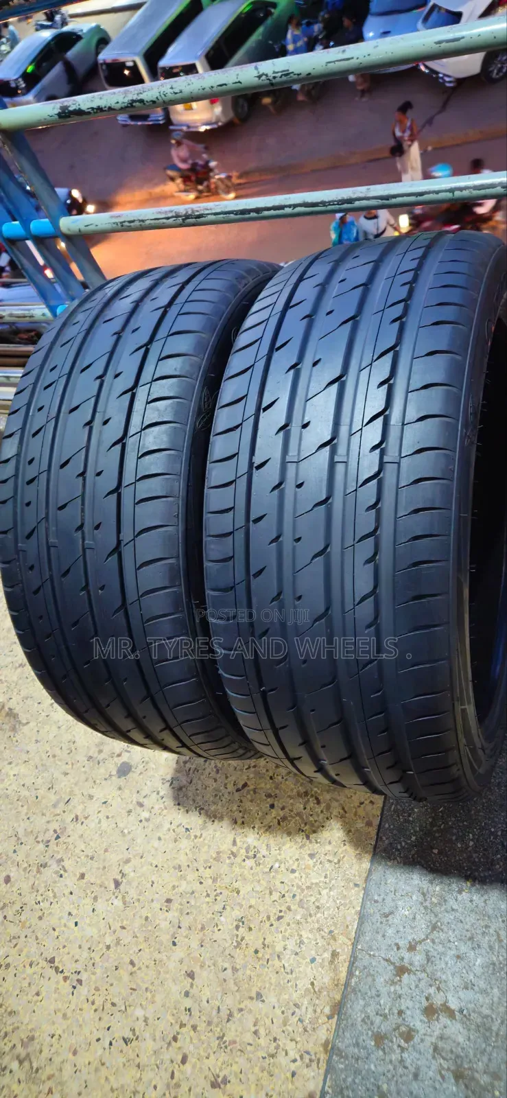 275 40 R20 Very Gd Size for Ur Car Upgrade Order We Deliver.