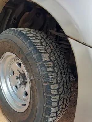 Toyota Land Cruiser Prado 2005 Silver