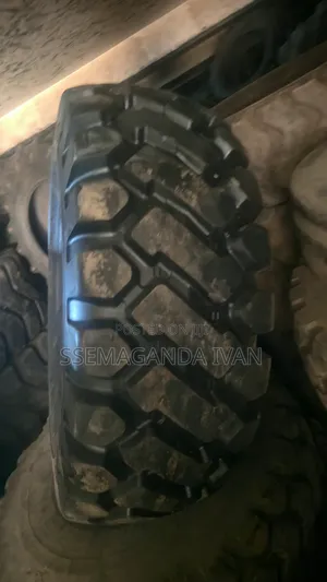 20.5-25 Earth Mover Brand New Tyres