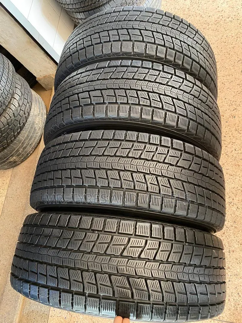265 60 R18 Dunlop We a the Care Taker of Ur Car Tires Order We Deliver